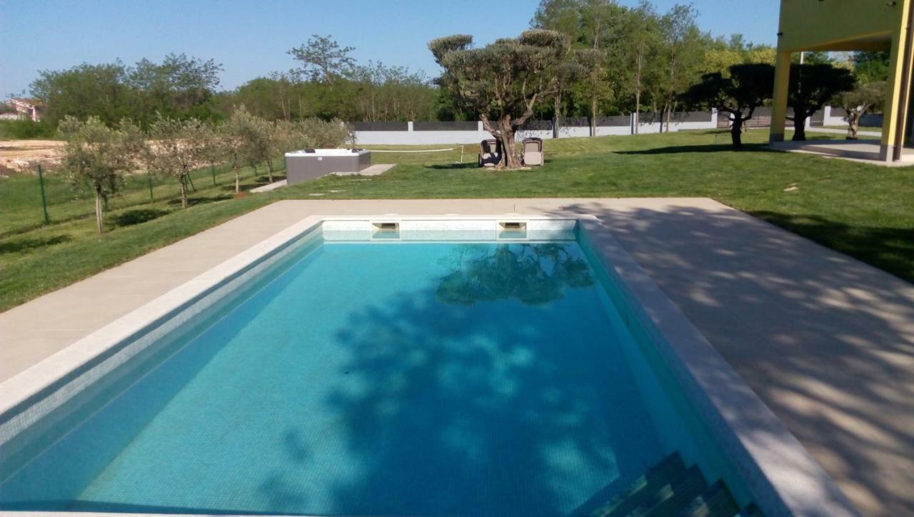 Villanova Apartments Poreč Buitenkant foto